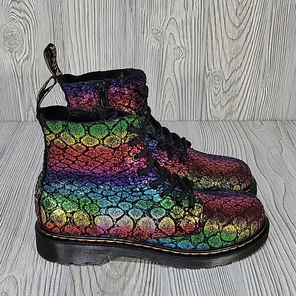 Dr. Martens 1460 Pascal Rainbow Croc Combat Boots Youth 6 Womens 8 - Picture 2 of 13